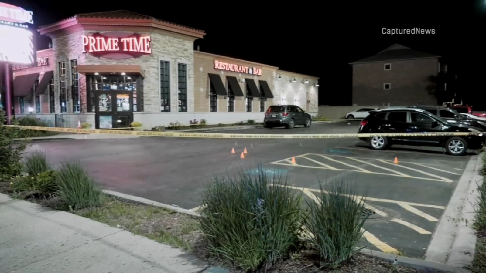 Hickory Hills shooting outside Prime Time restaurant leaves 2 wounded