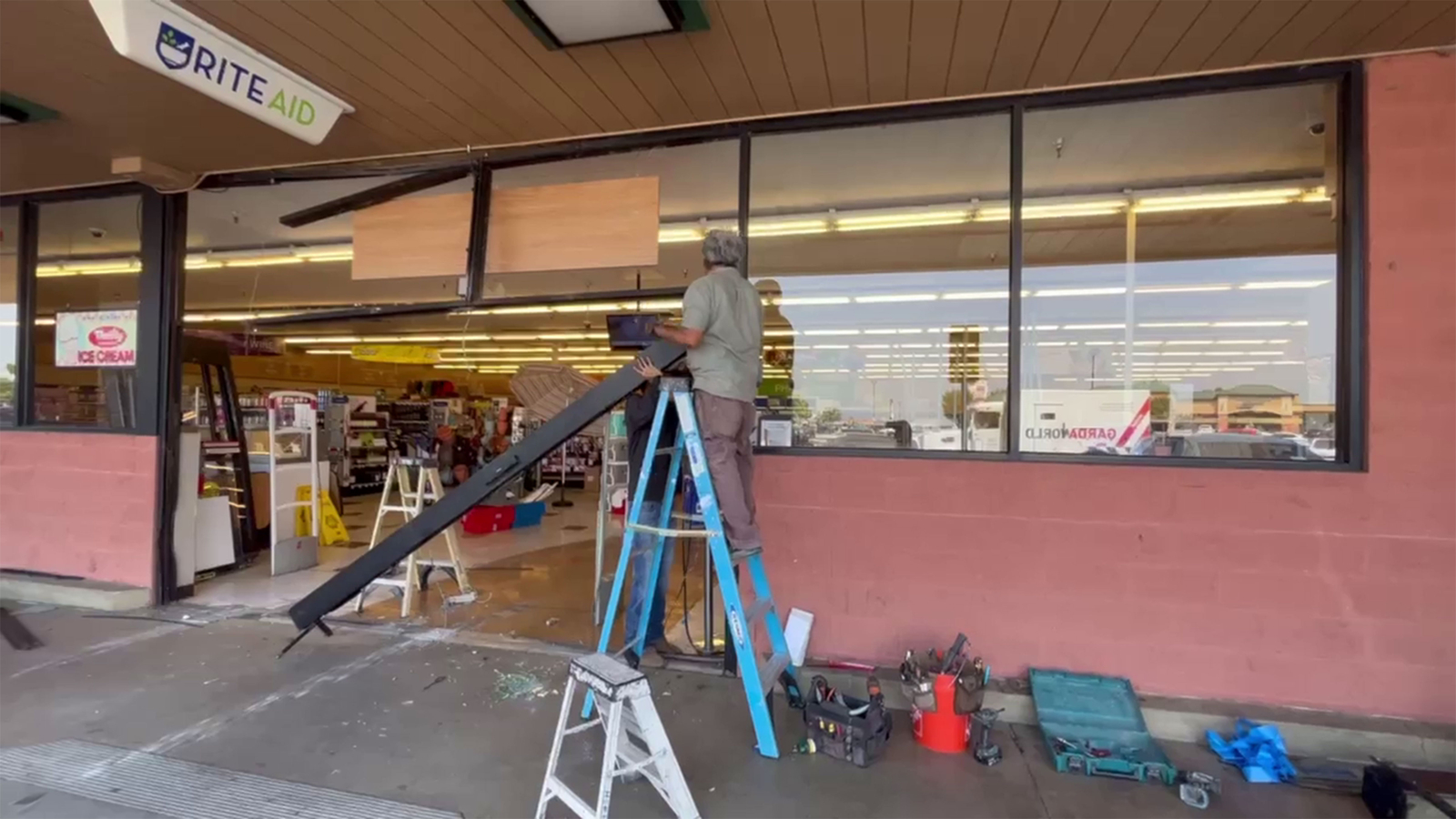 Police looking for suspects after crashing stolen truck into Rite Aid in Lindsay - Vimarsana News