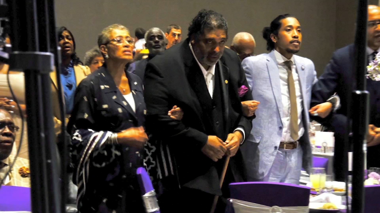 Bishop Barber celebrates retirement from Goldsboro church