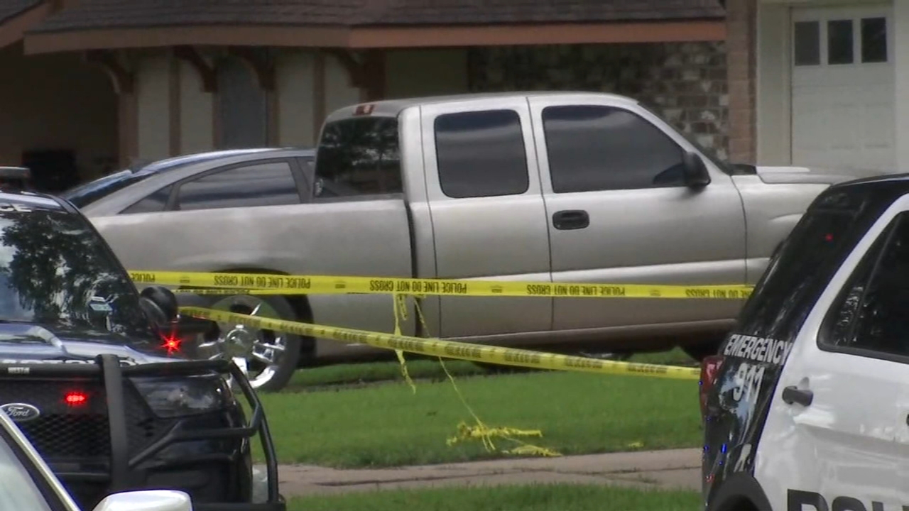 Man shot, after 'ongoing feud' with neighbor turns deadly, HPD says