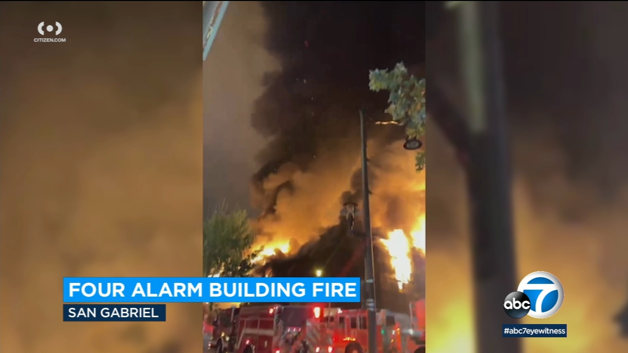 4-alarm fire erupts at building under construction in San Gabriel
