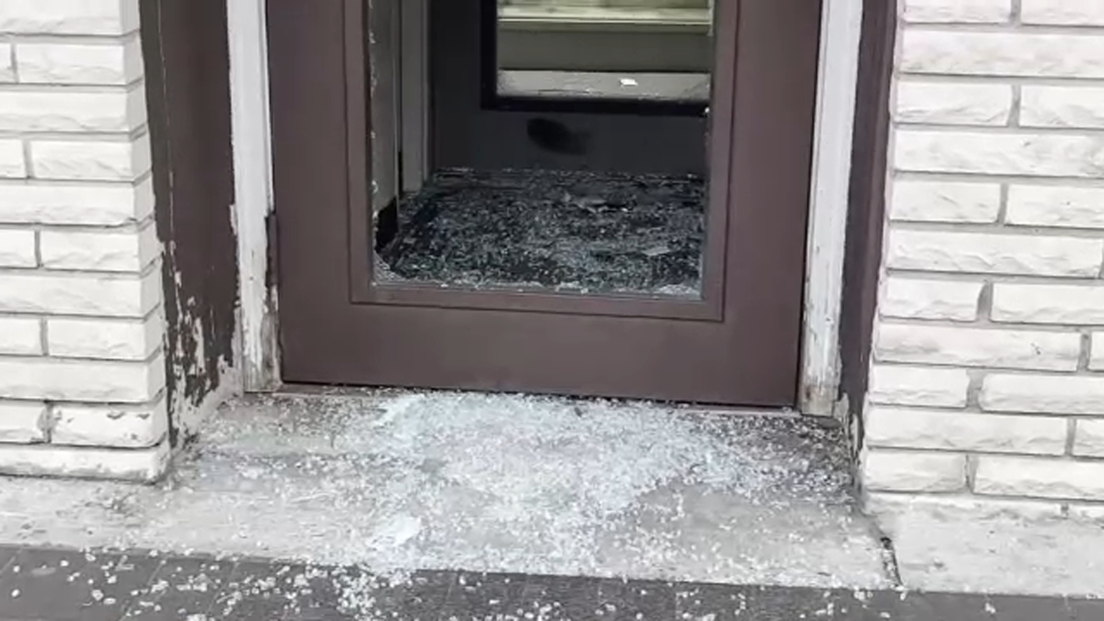 Police investigating robberies at several jewelry stores in New Jersey ...