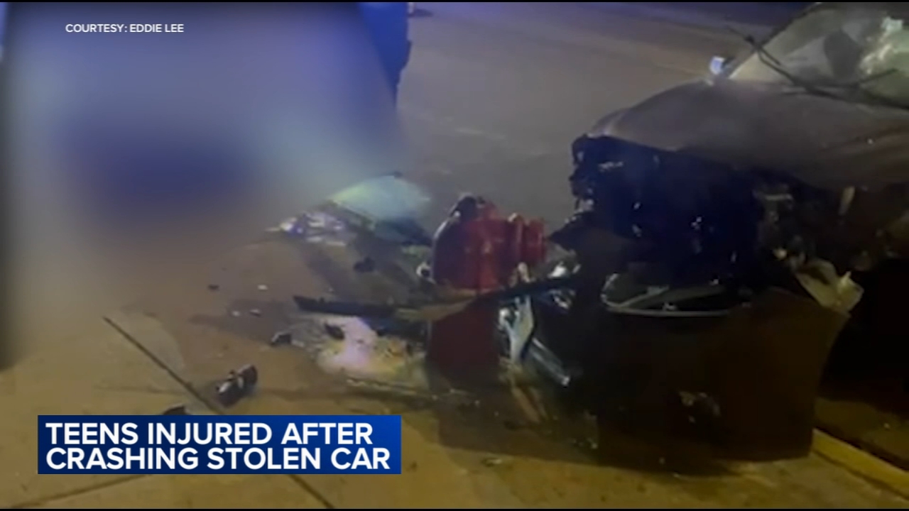 5 teens critically injured in South Side stolen car crash: CPD