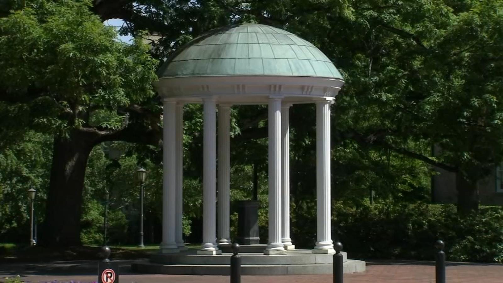 University of North Carolina School at Chapel Hill of Business announces new Dean