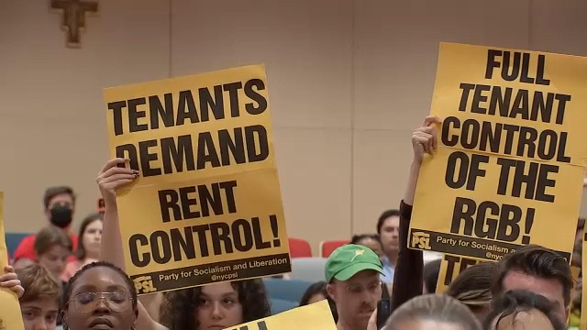 Fury from tenants outside Rent Guidelines meeting in Brooklyn