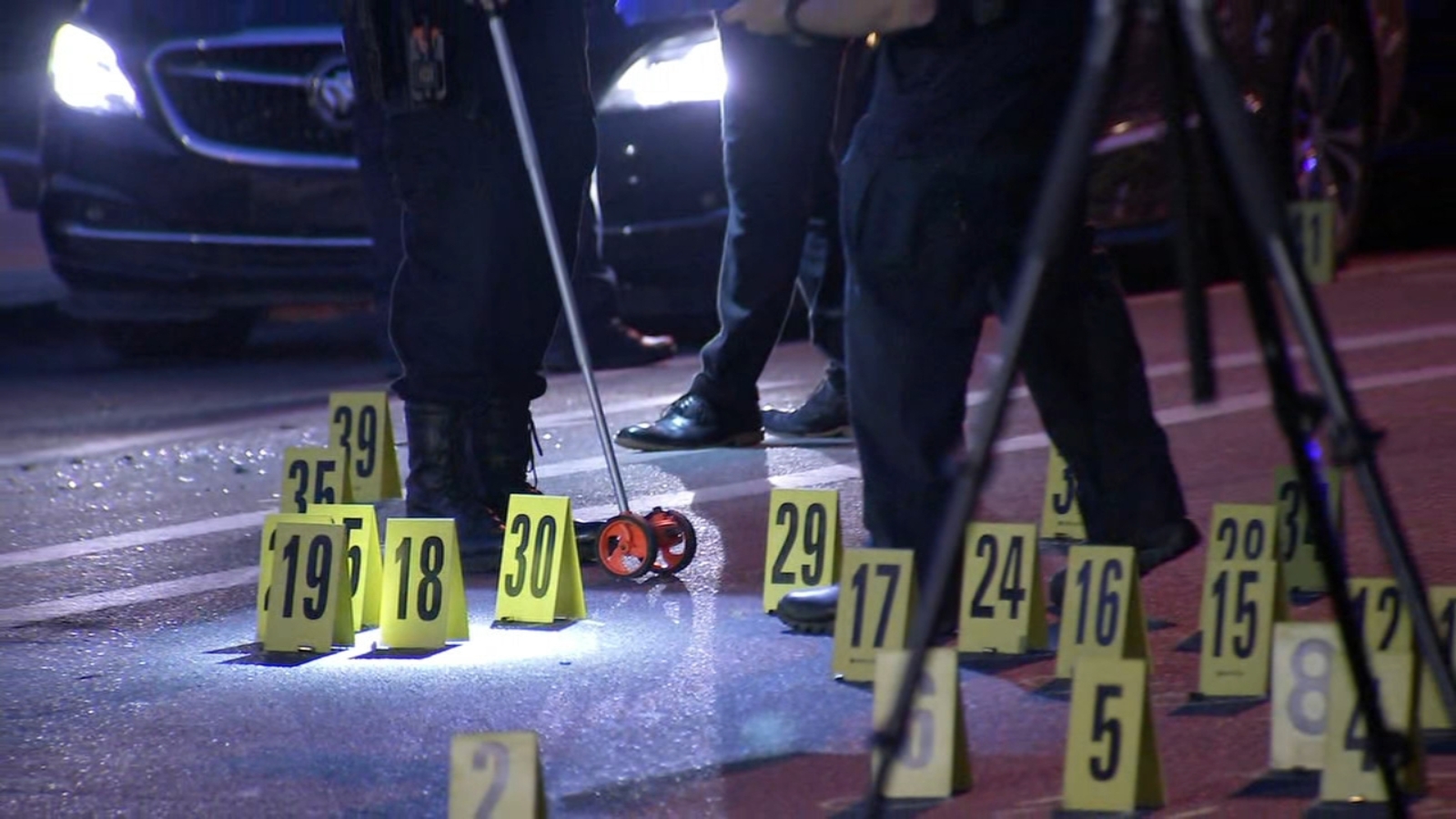 1 shot and killed near South Street in Society Hill