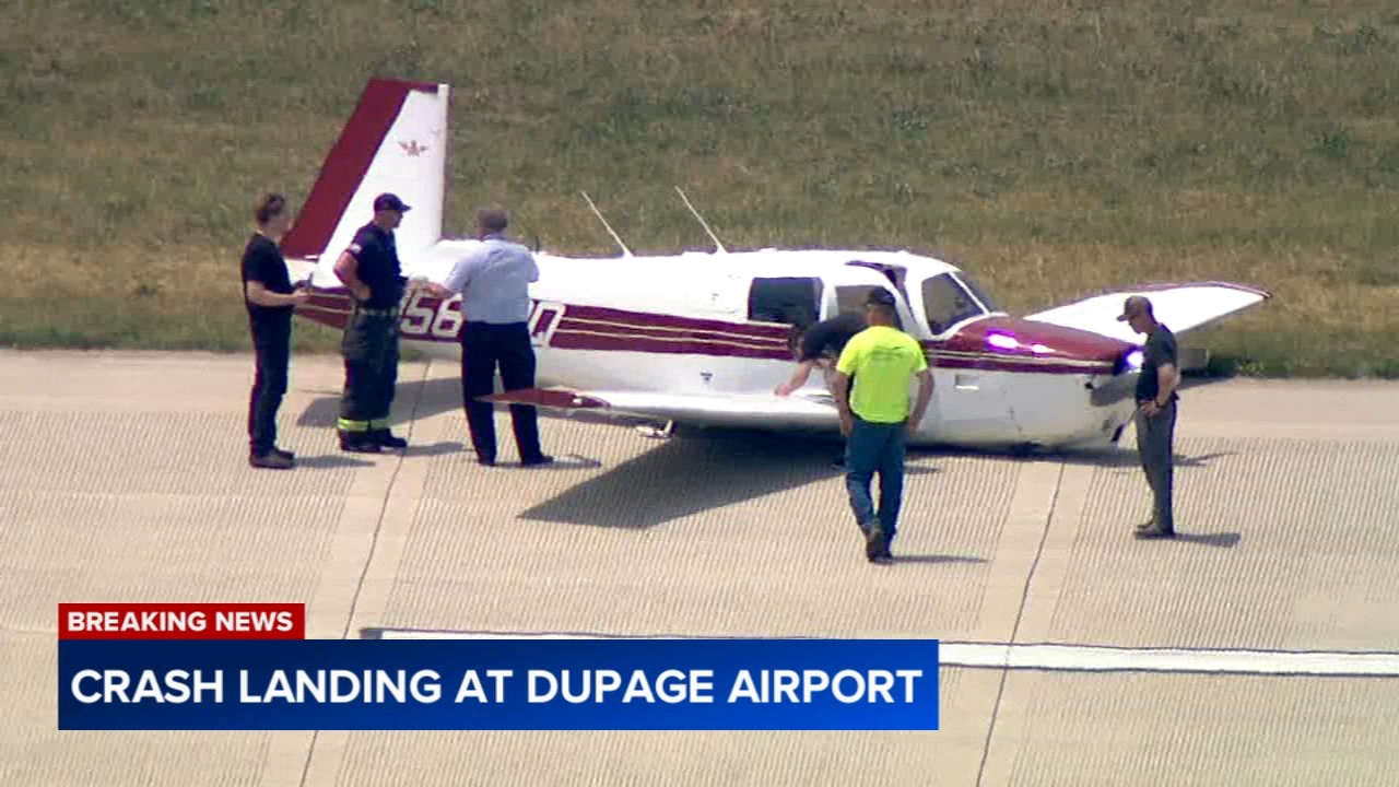 Small plane crash-lands at west suburban airport: officials