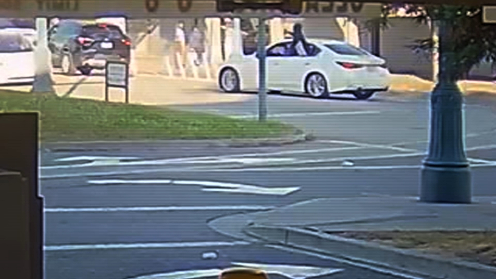 EXCLUSIVE New video shows suspects open fire during rolling gun battle near SFs Pier 39