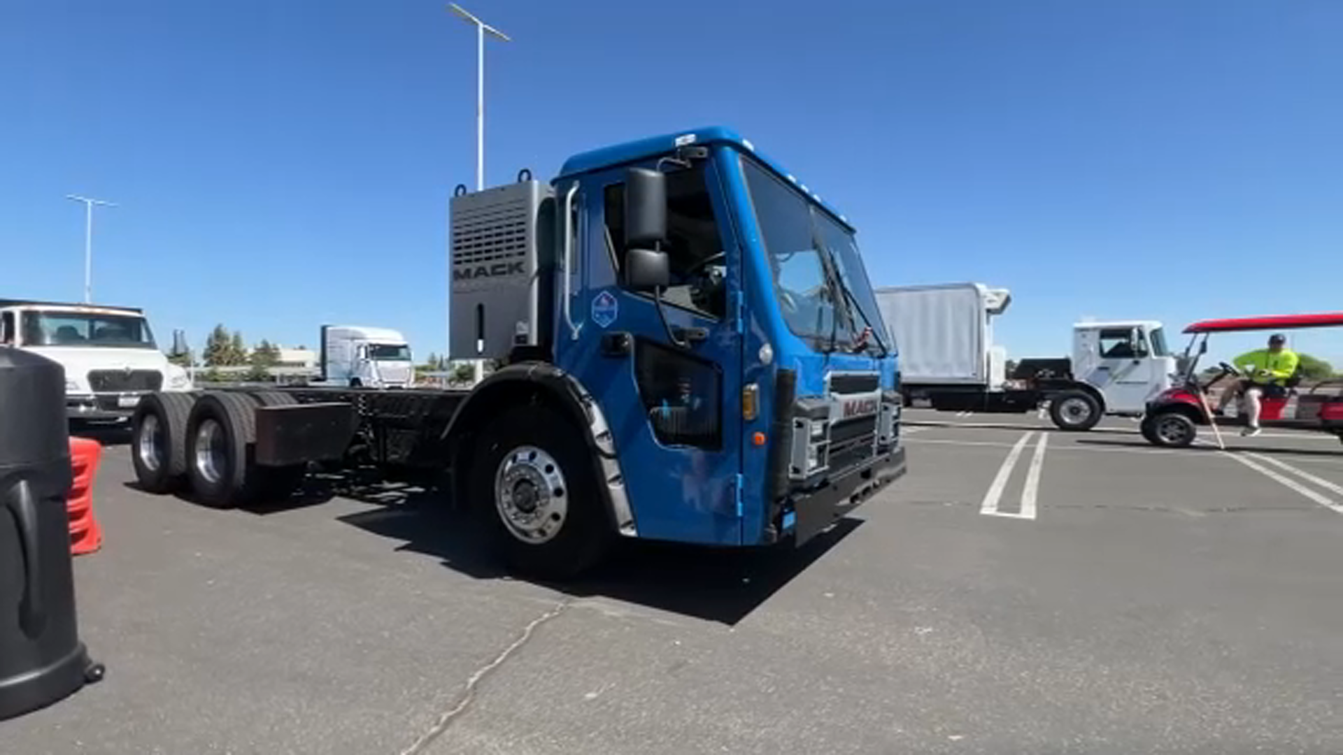 Fresno showcases zero-emission trucks and heavy equipment
