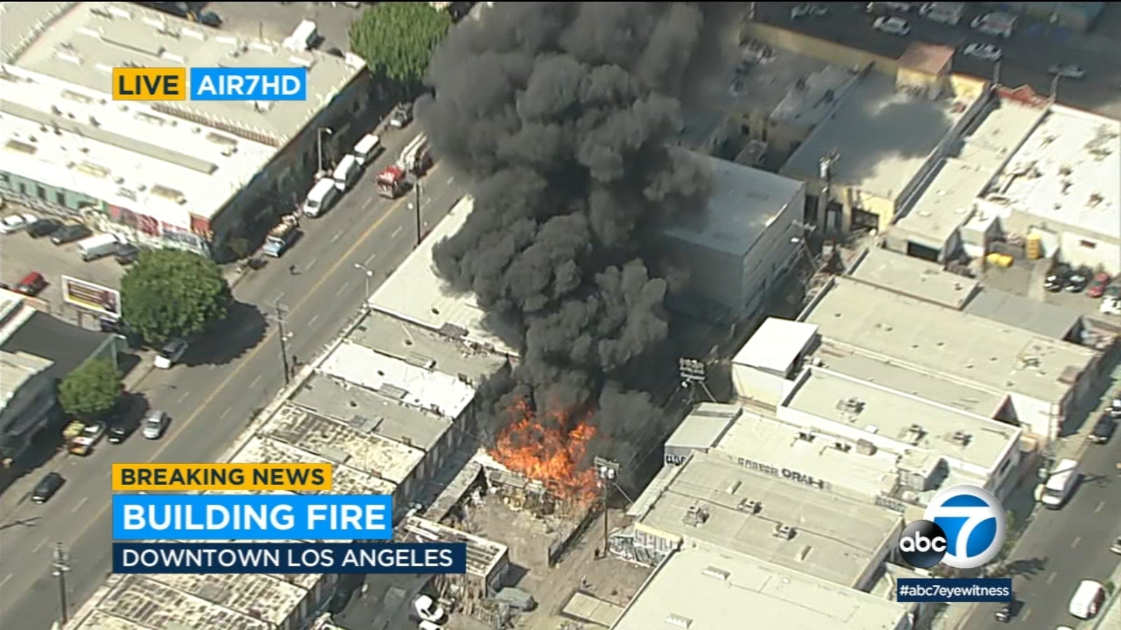Massive blaze in downtown Los Angeles sends smoke billowing into the sky - Vimarsana News