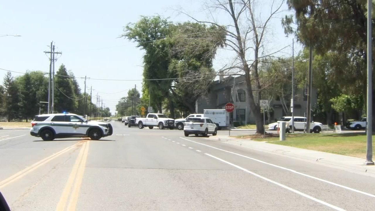 2 women found dead in Kerman apartment unit, authorities say