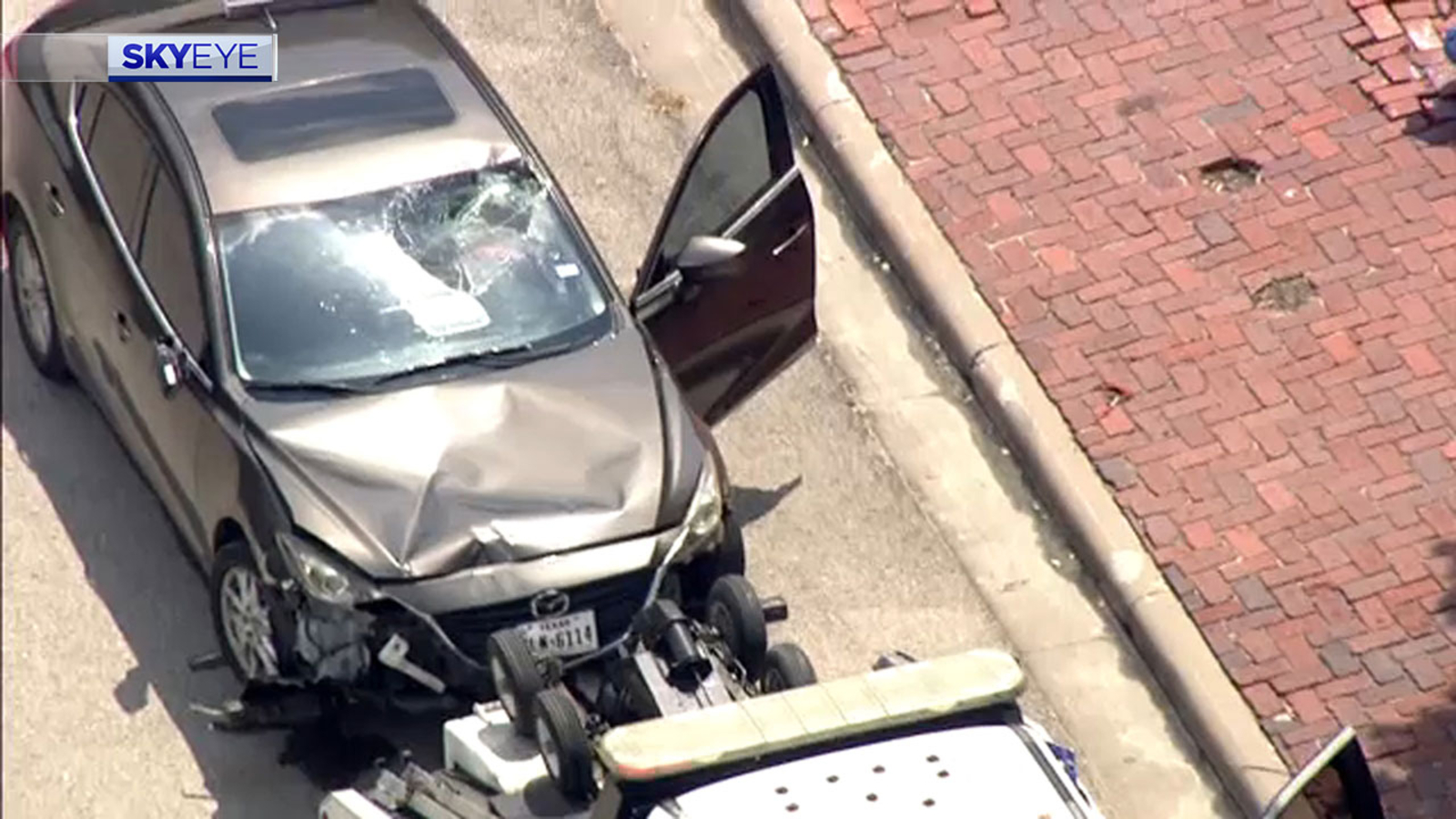 Houston East End scooter rider hit Police looking into crash on