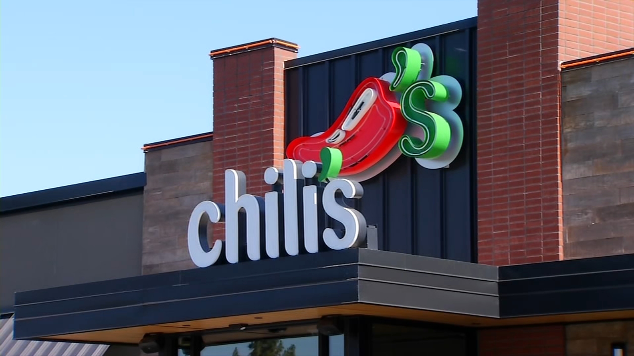 New Chili's Grill and Bar opens at Merced Mall