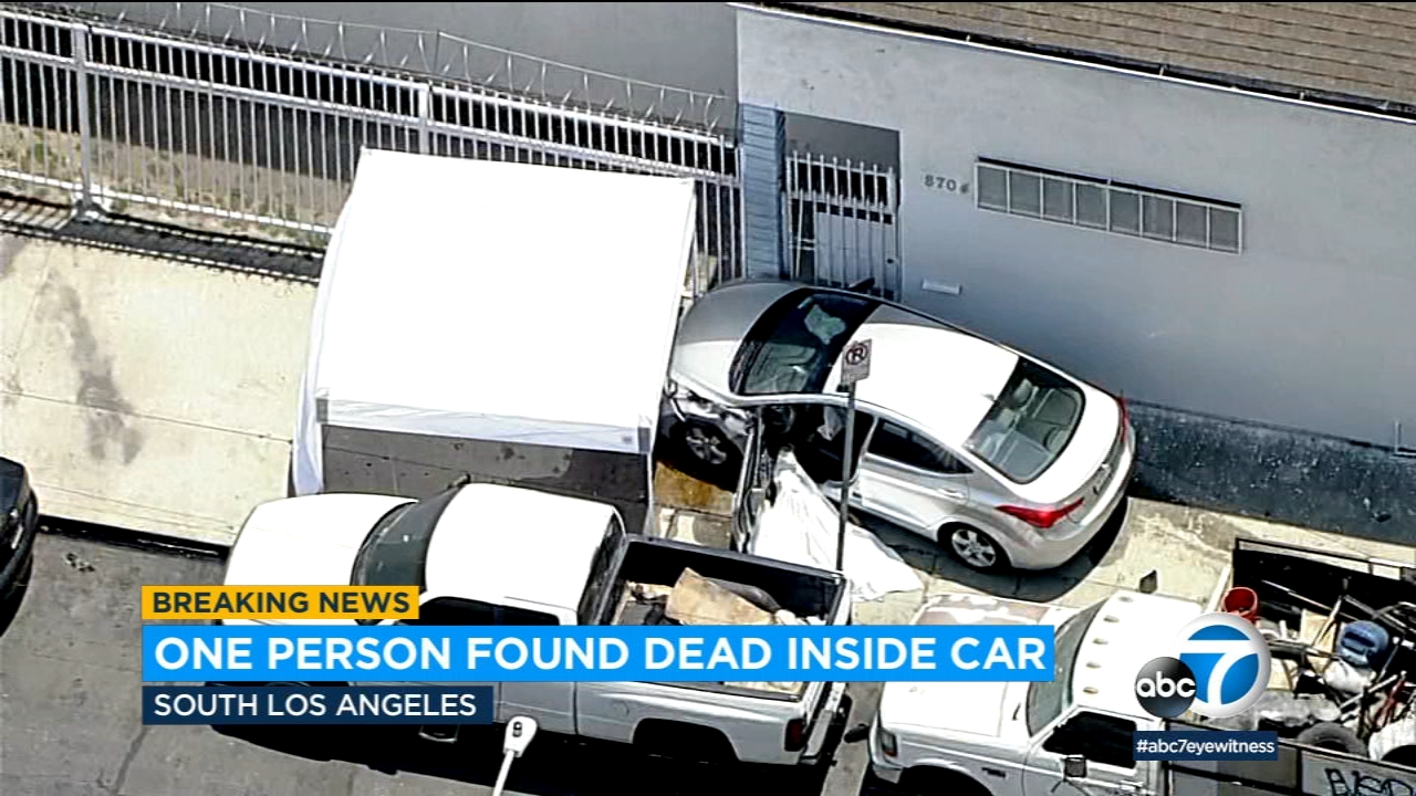 Driver fatally shot at South Los Angeles intersection