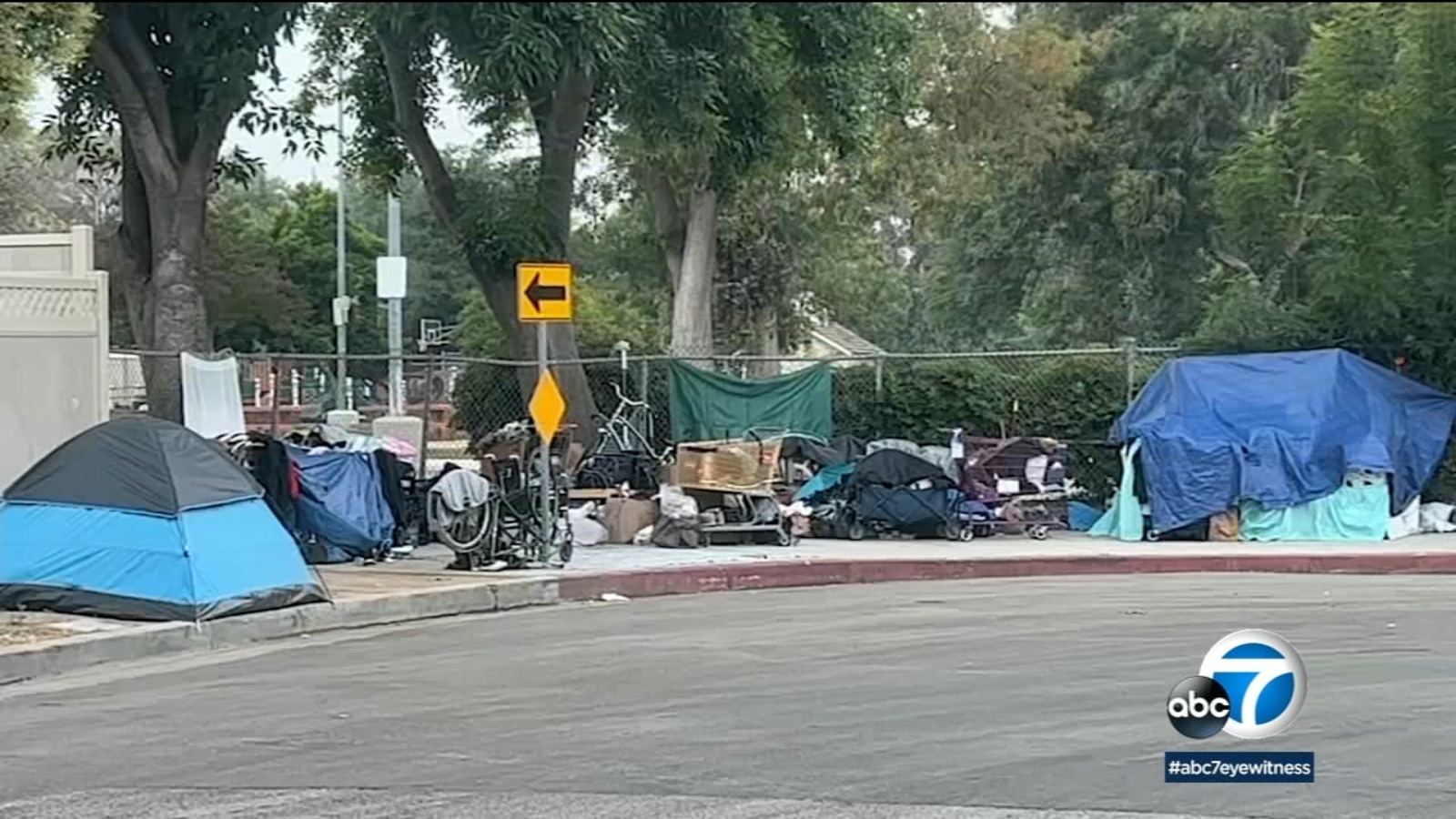 LAPD condemns leaked email on 'hush hush' plan for arrests at homeless camp: 'Highly inappropriate' - Vimarsana News