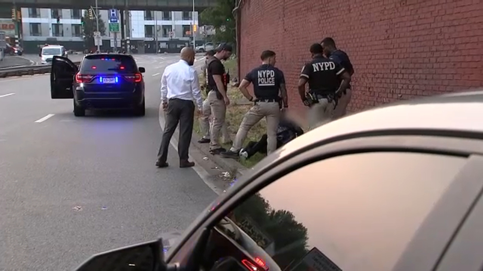 Exclusive NYPD ridealong captures wild police chase in the Bronx up