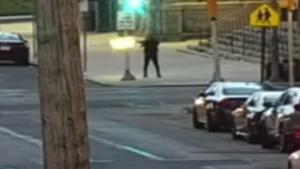 Video shows suspect opening fire during Philly mass shooting; 5 killed