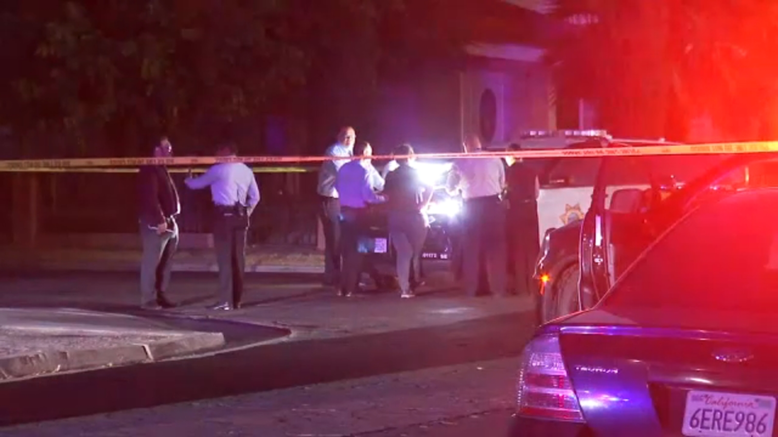 Man shot and killed in central Fresno police say Man shot and killed in central Fresno police say