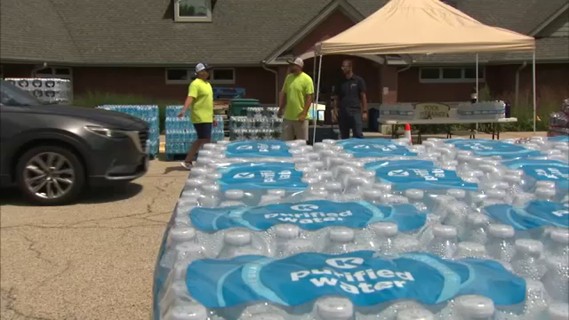 Hawthorn Woods residents frustrated after being without water for days