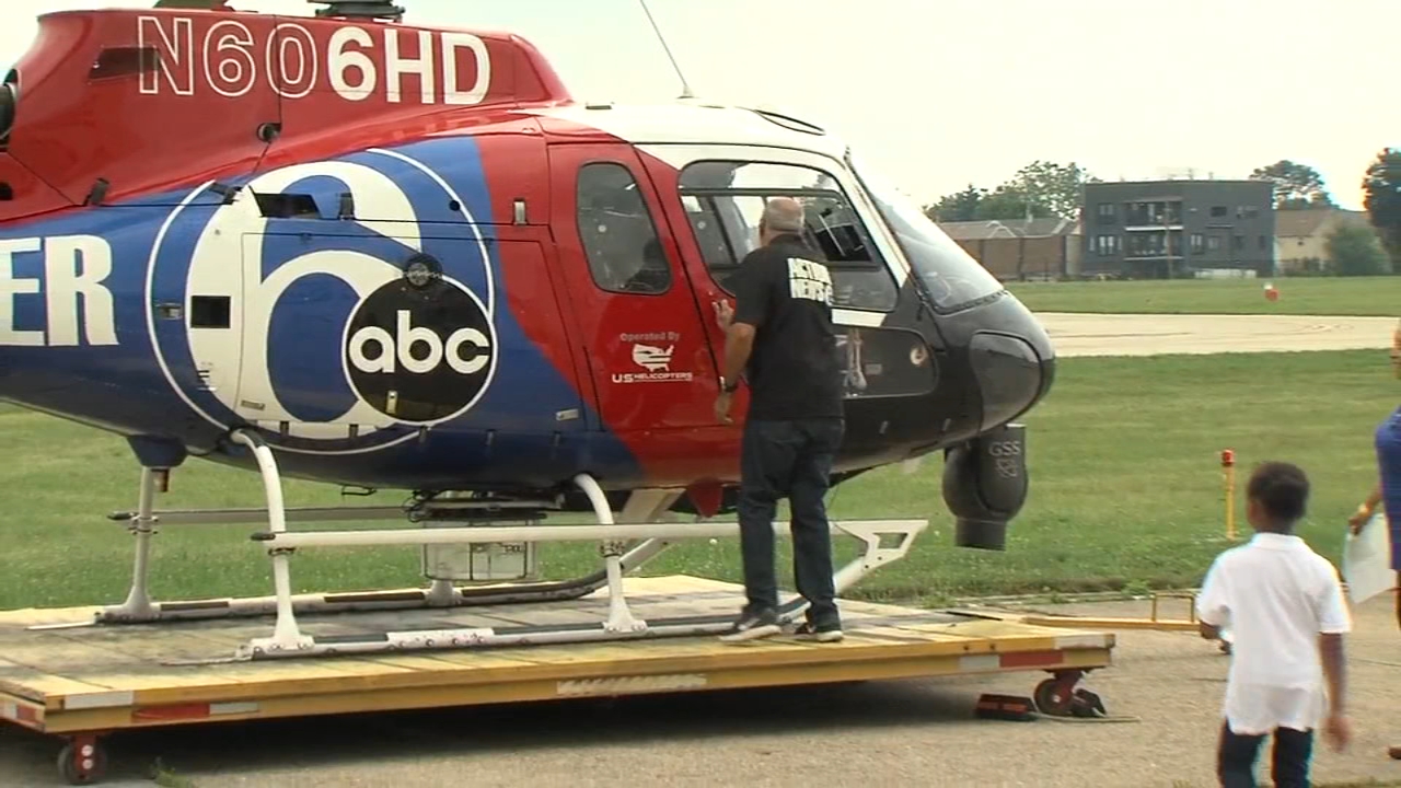 Chopper 6 makes appearance at Aviation Career Day for students in Philadelphia