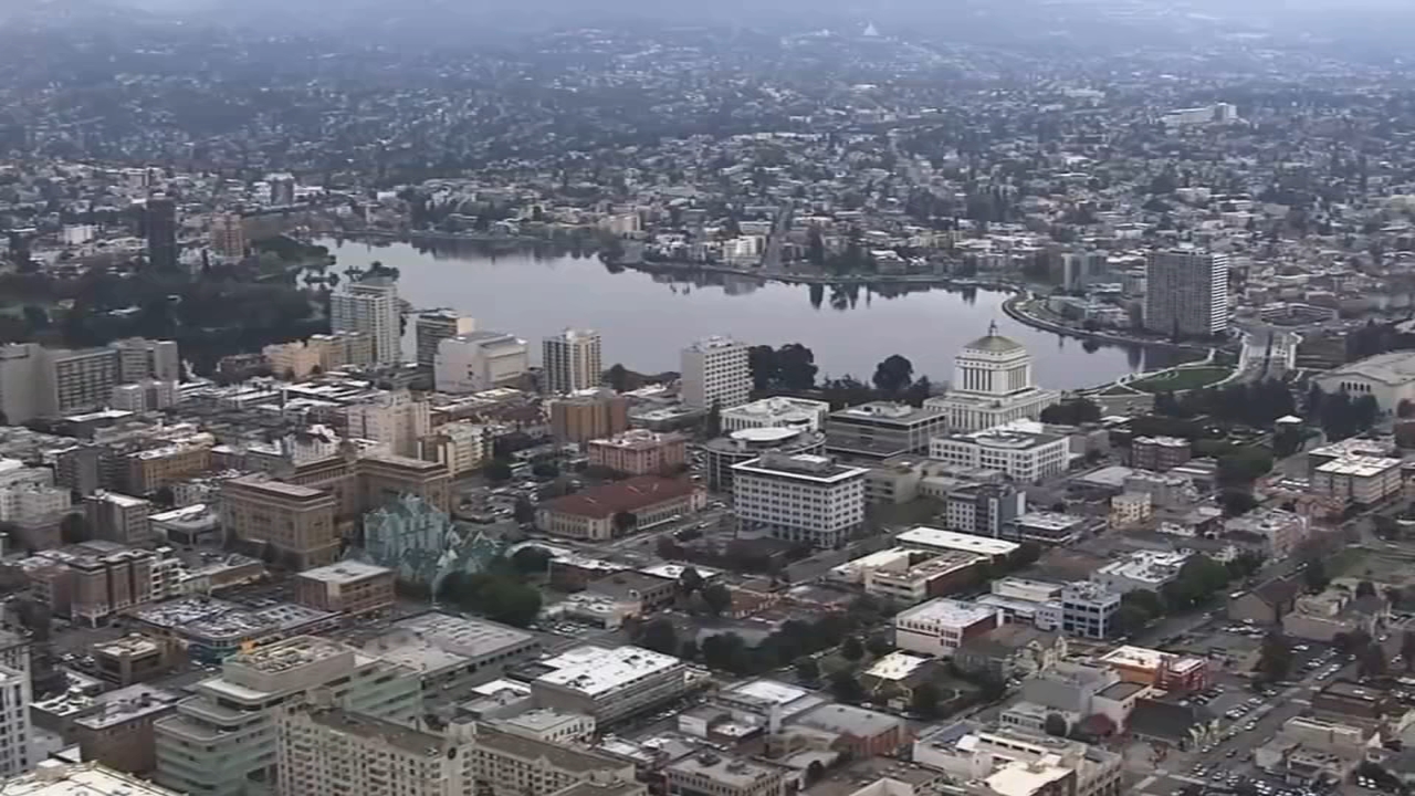 Oakland to consider $75K pay raise for mayor
