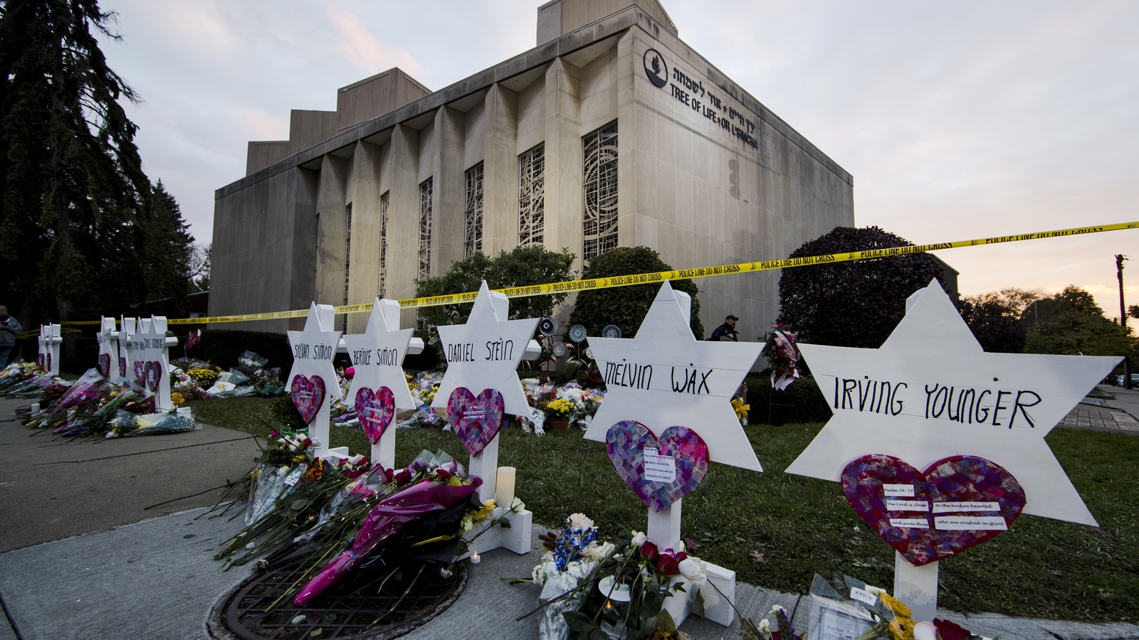 Gunman who killed 11 people in Pittsburgh synagogue found eligible for death penalty - Vimarsana News