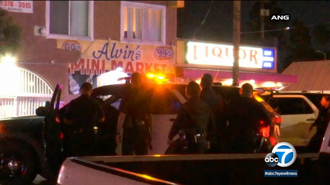 Officers pelted with objects after responding to shooting in South LA