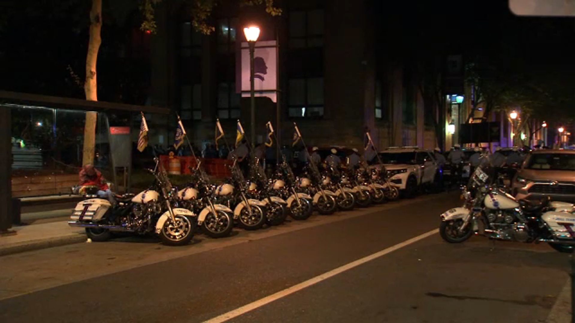 Officer dies after being found unresponsive in patrol car