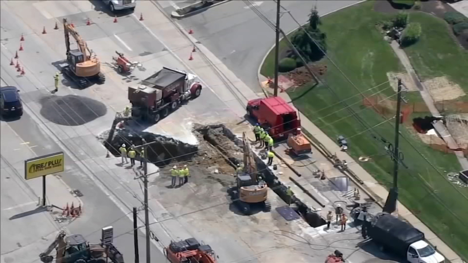 Another sinkhole closes Rt. 202 (Dekalb Pike) in King of Prussia, Pennsylvania; repairs could