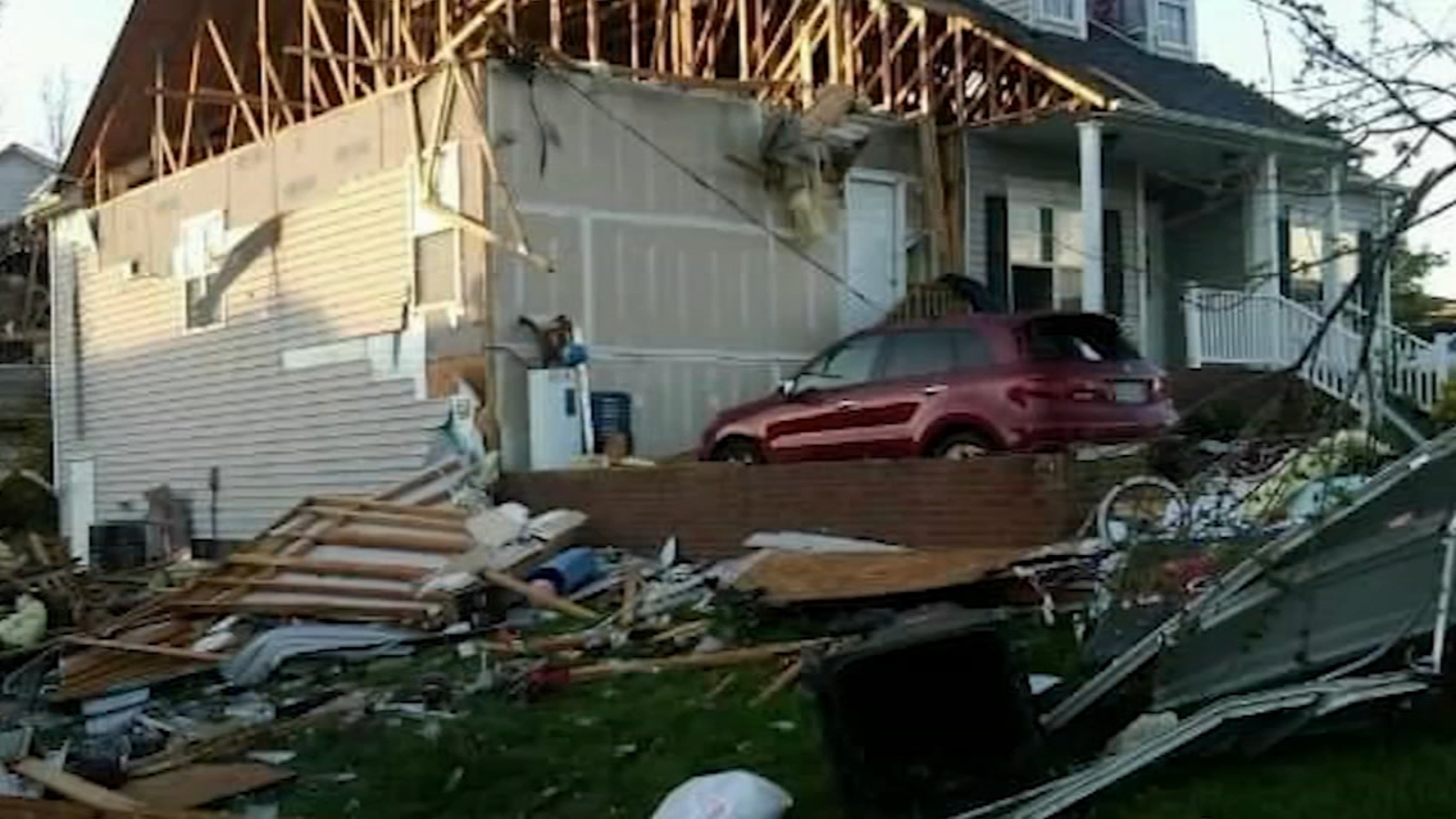 Keep your faith 2011 Tornado survivor offers encouragement to Nash Edgecombe Co families Keep your faith 2011 Tornado survivor offers encouragement to Nash Edgecombe Co families