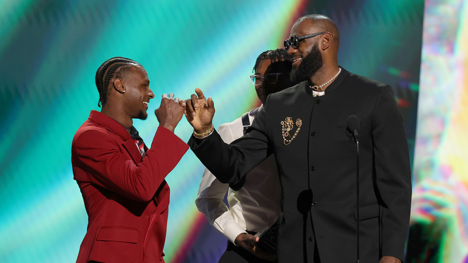LeBron James thanks well-wishers after son Bronny's cardiac arrest at USC basketball practice - Vimarsana News