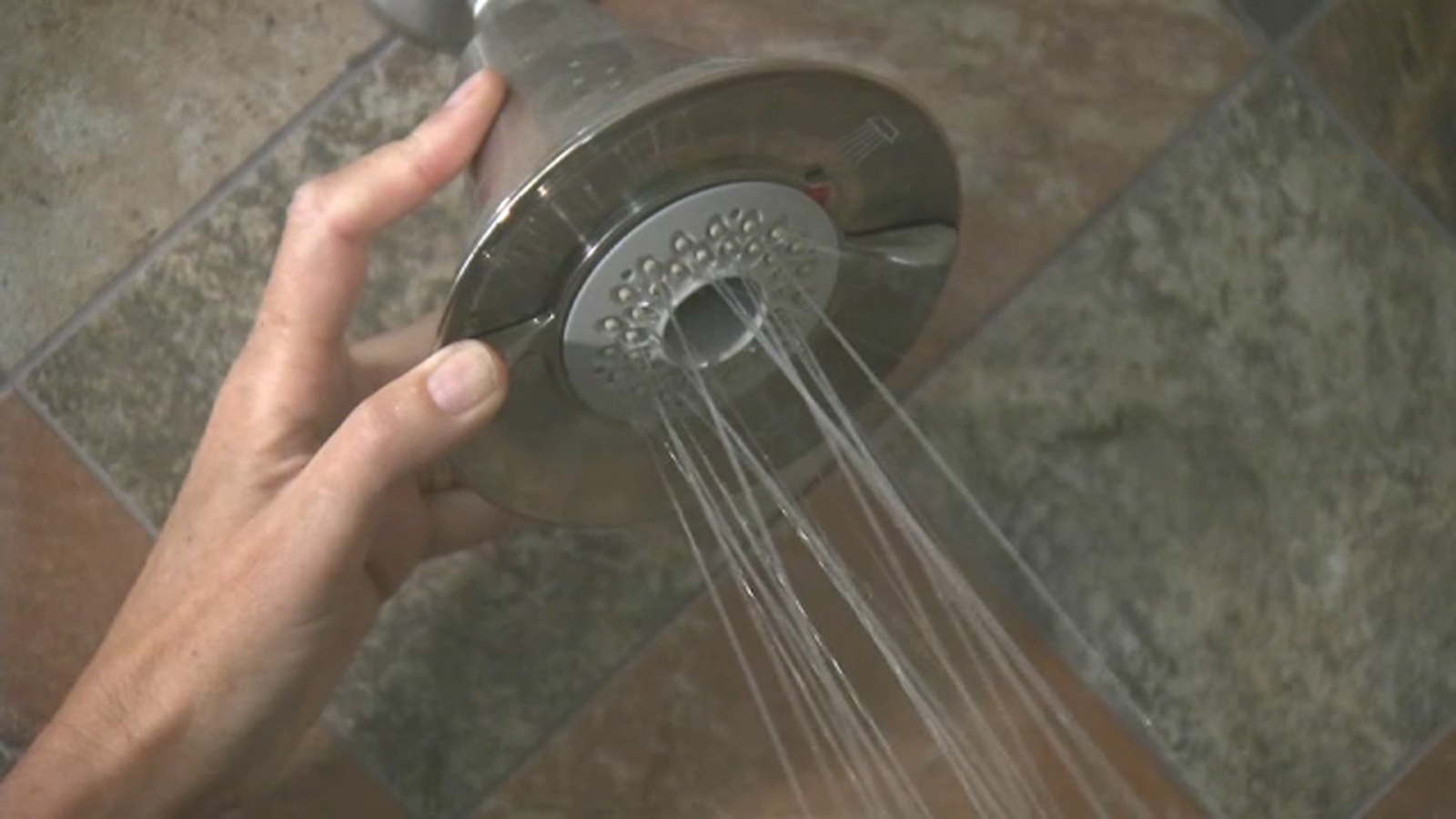 Expensive water bill? Expert gives tips on ways to cut your home use and save money - Vimarsana News