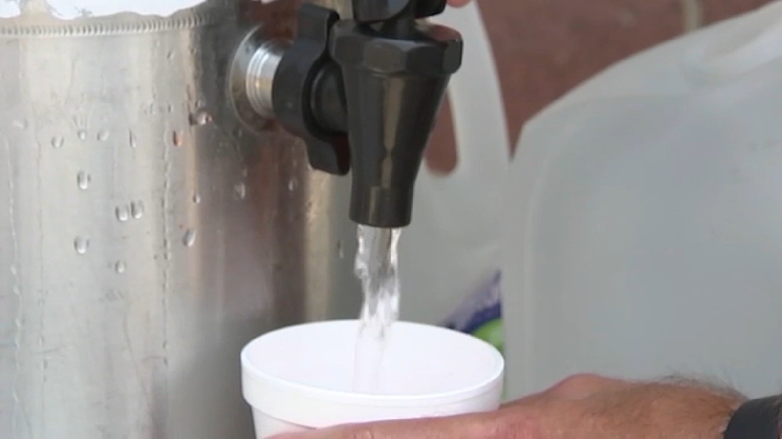 Tips to stay cool as temperatures rise cooling stations open Tips to stay cool as temperatures rise cooling stations open