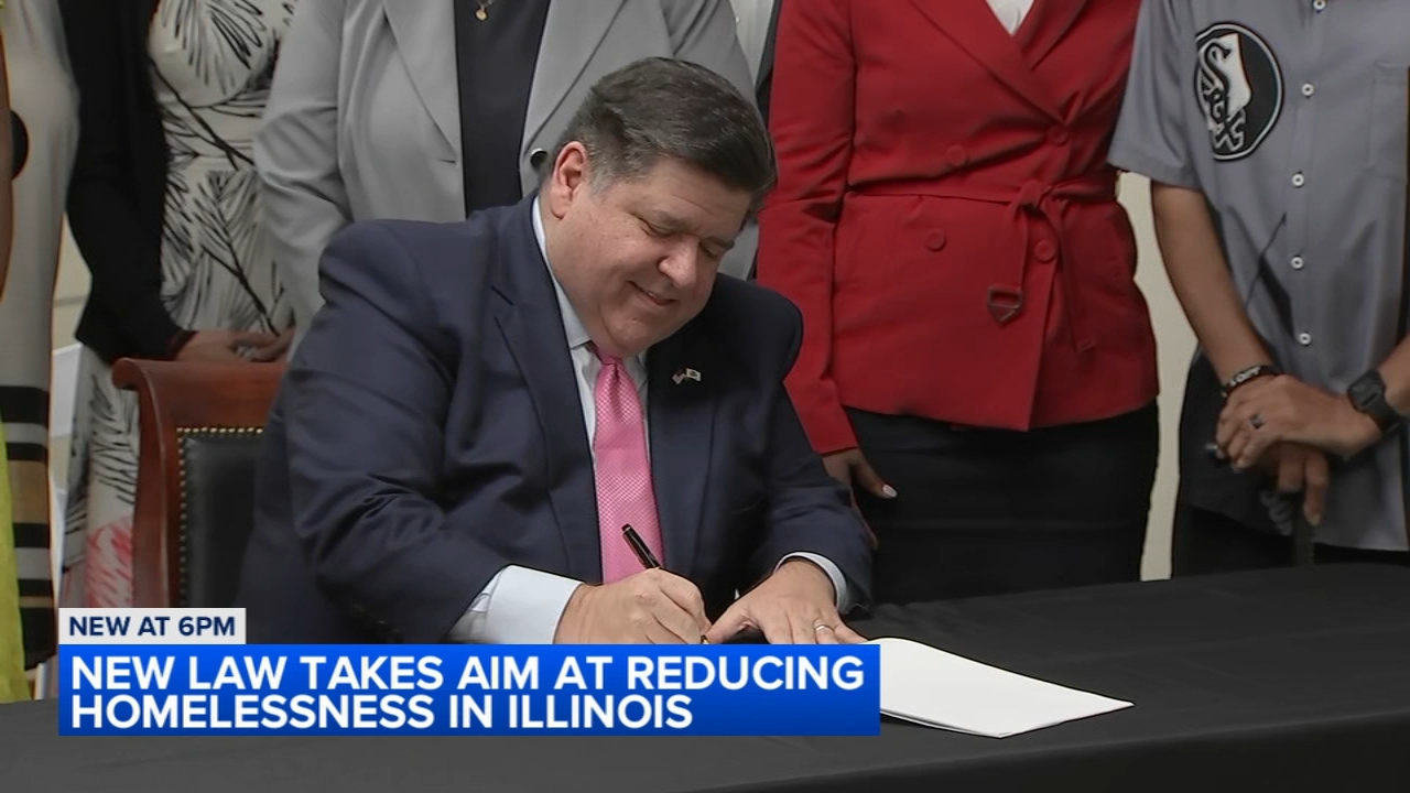Gov. Pritzker signs bill aimed at ending homelessness