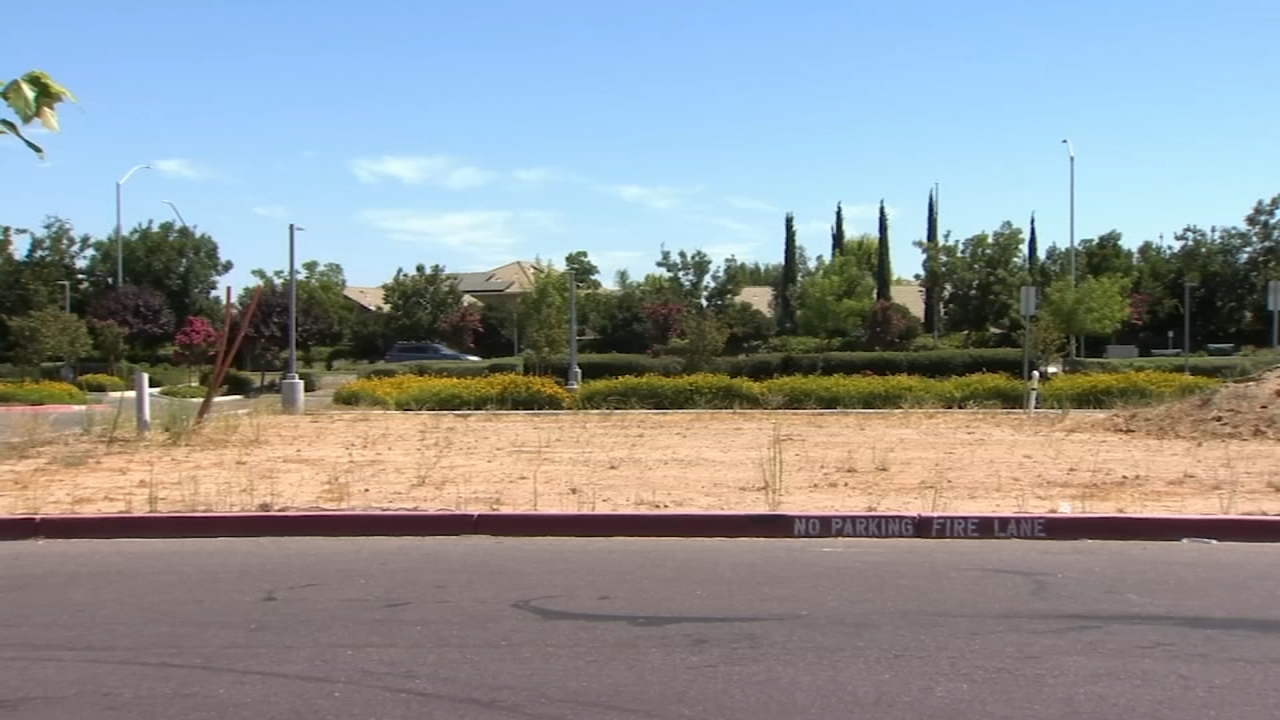11 new businesses coming to northwest Fresno shopping center