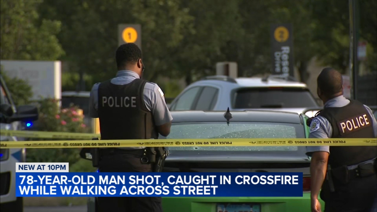 Man, 78, shot while crossing street near CTA station: Chicago police