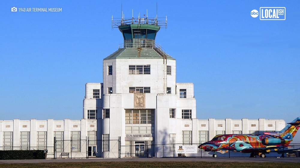 Explore the golden age of flying