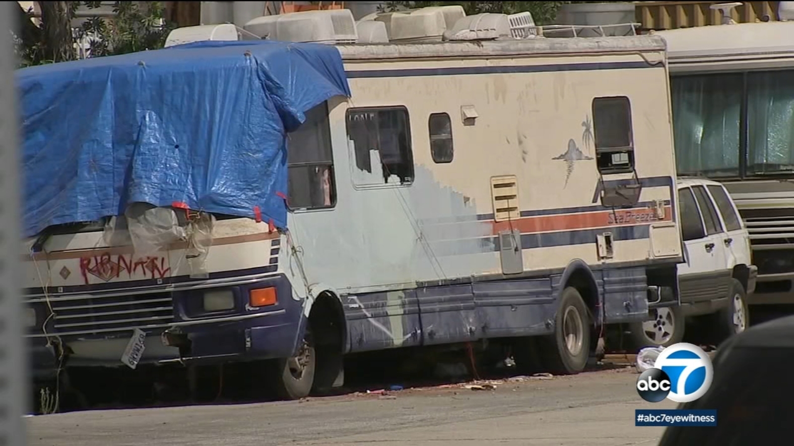 LA County launches new program targeting illegal RVs as East Gardena