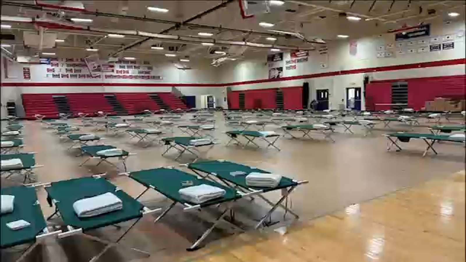 Displaced New Jersey residents sleep on cots at Plainfield High School - Vimarsana News