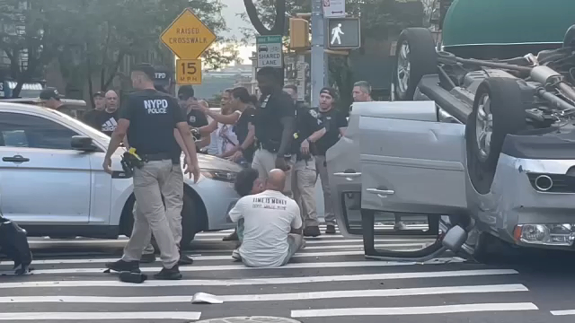 Driver arrested following high-speed crash involving stolen car in Washington Heights