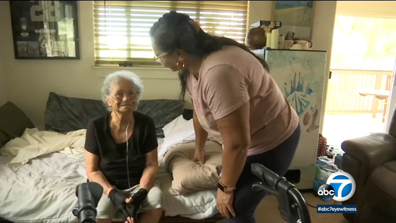 Hawaii wildfires: Family with SoCal ties now separated after 3 homes destroyed in Maui fires - Vimarsana News