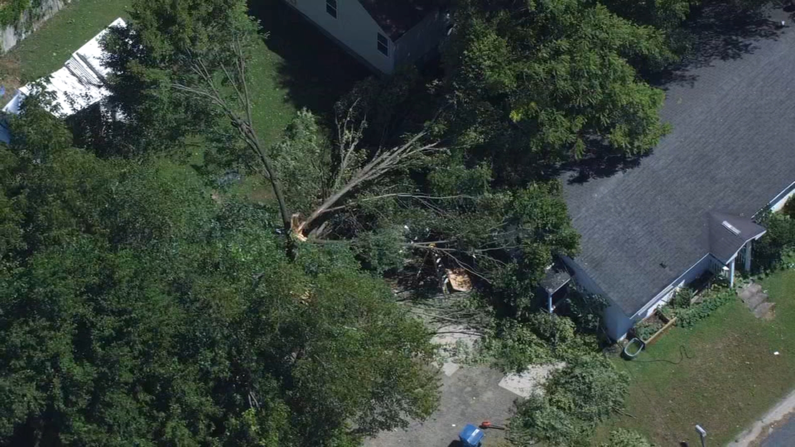 Power outage in Durham NC | Thousands without power, widespread storm damage left behind - Vimarsana News