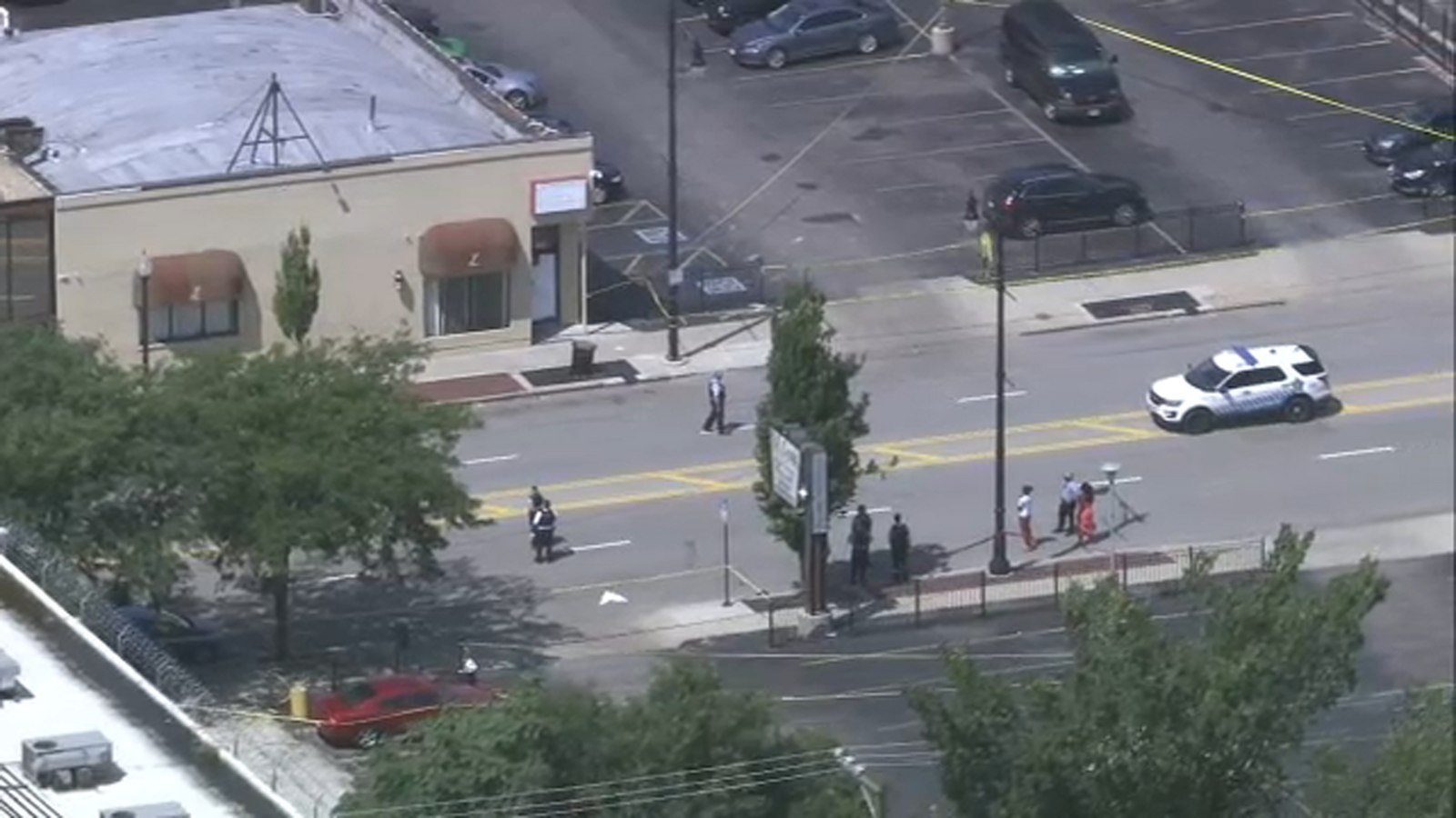 Chicago shooting today: 2 seriously hurt near Leak and Sons Funeral Home on Cottage Grove Avenue in Grand Crossing, CFD says - Vimarsana News