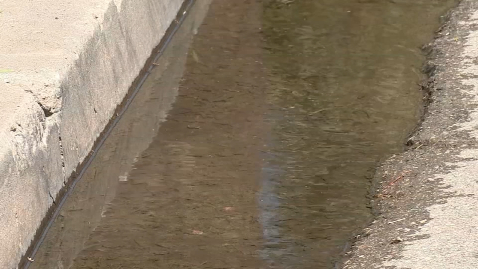 Houston water dry conditions, increased water usages, and aging pipes