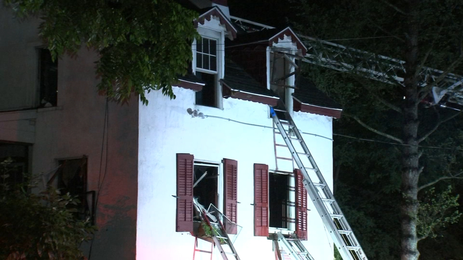 2 rescued from burning home in Cheltenham Montgomery County 2 rescued from burning home in Cheltenham Montgomery County