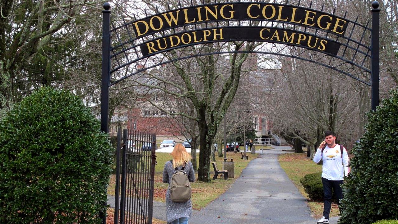 Dowling College Acceptance Rate