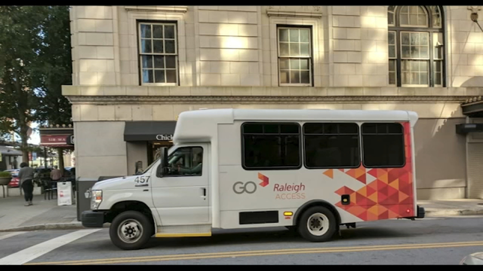 'Unacceptable:' Raleigh leaders apologize after problem-plagued rollout of paratransit bus software - Vimarsana News