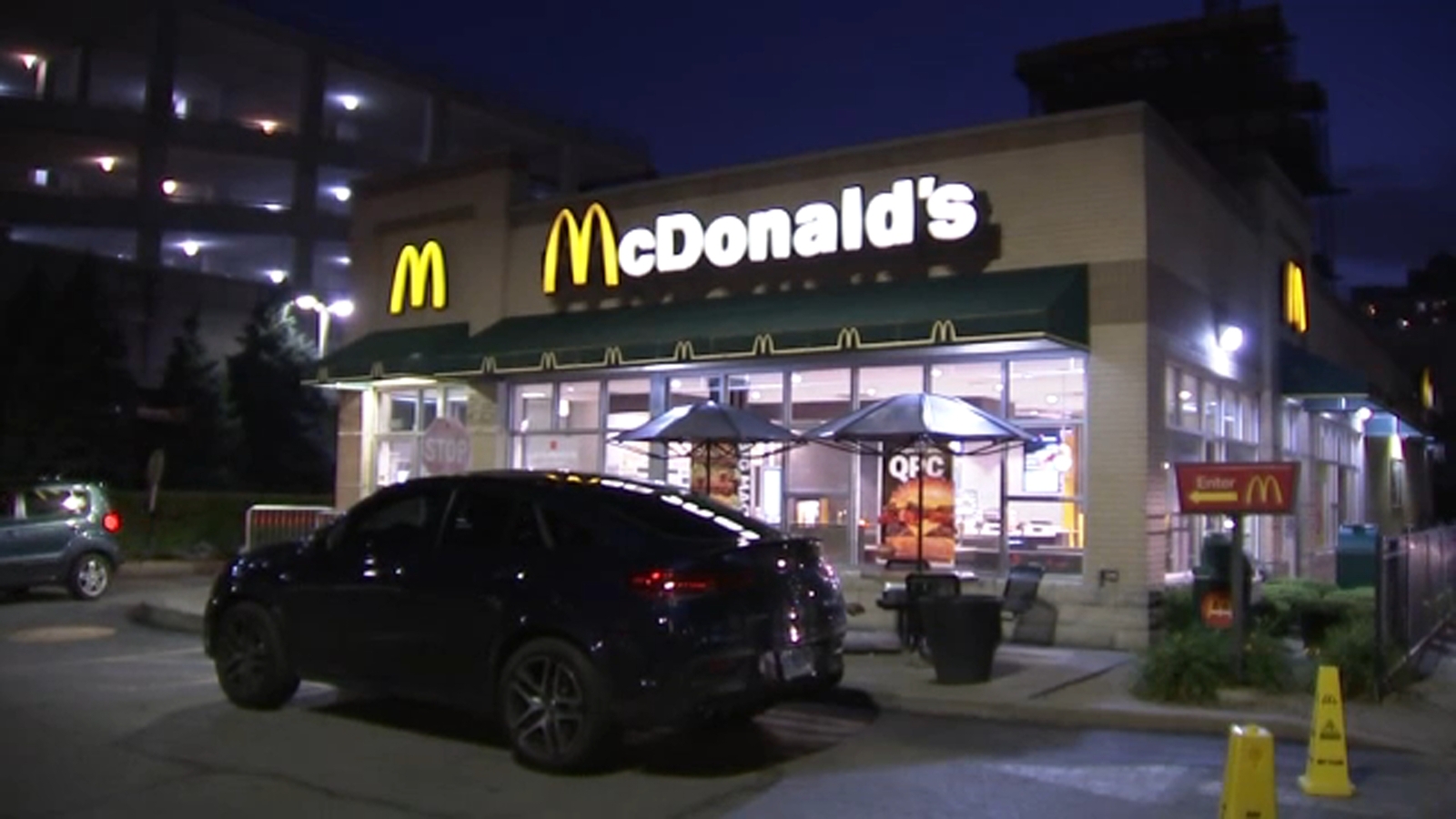 Chicago crime: Employee shot at Hyde Park McDonald's, witnesses say shooter threatened patrons before incident - Vimarsana News