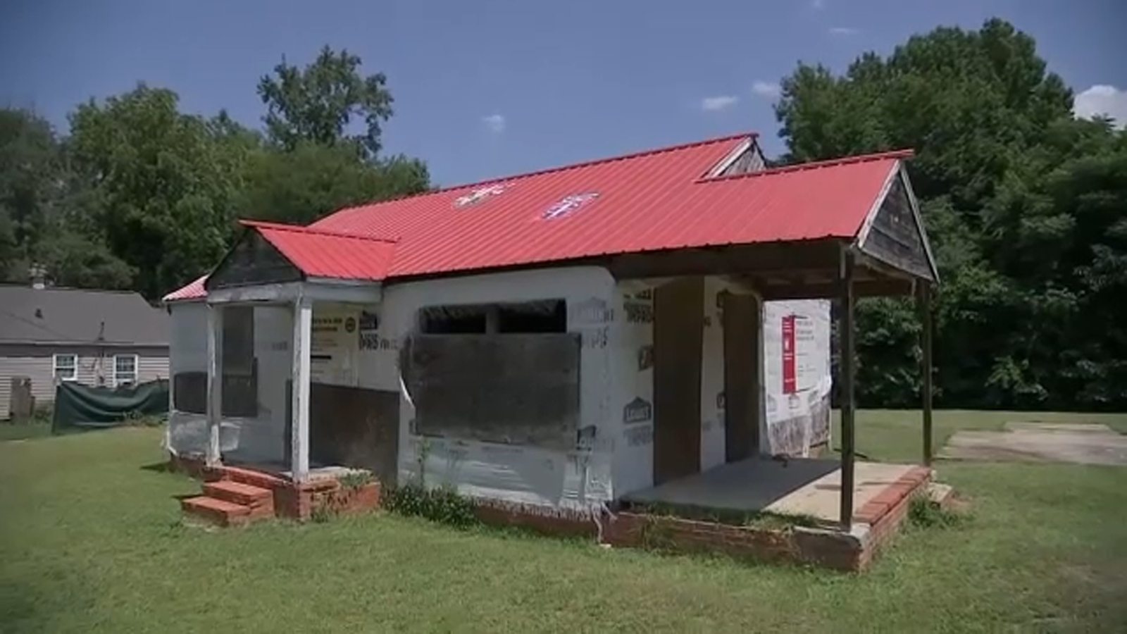 Fayetteville youth center Effort to bring safe space to Fayetteville