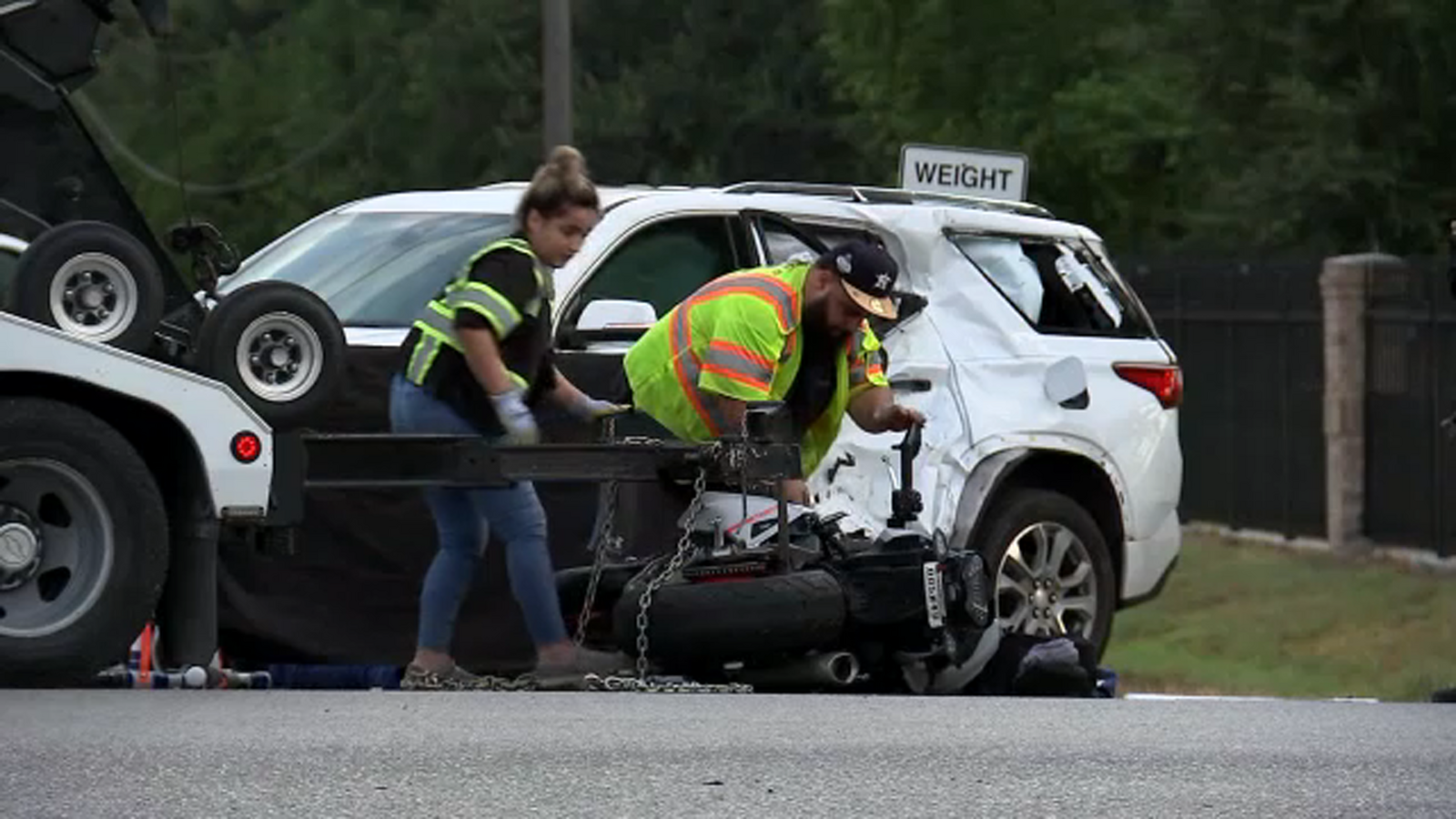 Motorcyclist killed in crash with SUV at 1599 FM 1942 near Crosby ISD's Barrett Elementary, Harris County Sheriff's Office says - Vimarsana News